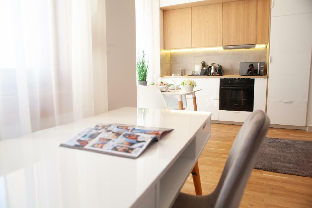 Marvel Apartman เดเบรตเซน ภายนอก รูปภาพ